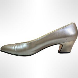 Ferragamo Gray Pumps, Size 5,  good condition